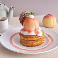 6/26(水)START!!　まるごと“山梨県産白桃“とミルキークリームのパンケーキ
