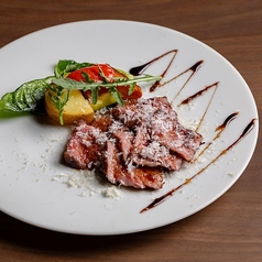 黒毛和牛 赤身肉のタリアータ