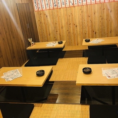 2階の掘りごたつ式完全個室。