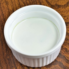 紅茶に溺れる杏仁豆富~季節のフルーツ、レモンティーをかけて~