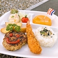 料理メニュー写真 デラックスお子様ランチ(デザート付き)