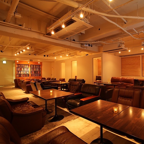 Cafe Lounge SUNS Shinjuku higashiguchi image