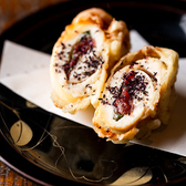 【天ぷら】サクサク天ぷらが食べられて、創作系もやってる！不思議ネタは迷わず頼んでみて！全種類頼んでも絶対後悔しないくらいオイシ楽しい！迷ったらとりま盛り合わせで笑