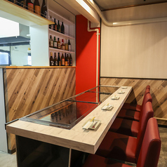 ビストロ鉄板もんじゃSAWAKAMI サワカミの雰囲気1