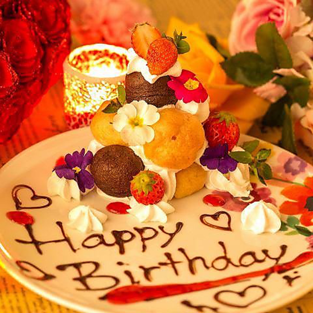 記念日・お誕生日特典も様々ご用意！ご予約時にお気軽にご相談ください！6名様以上で無料サービス♪