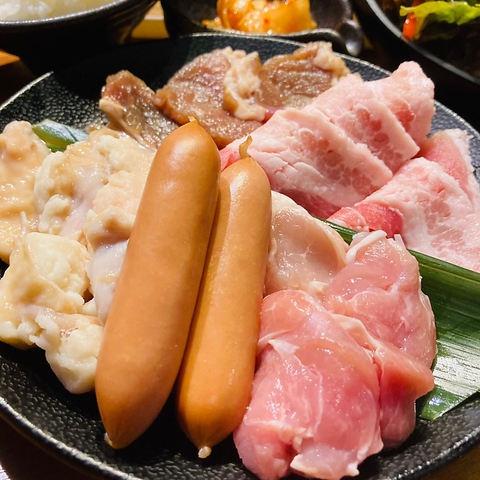 焼肉食べ放題 カルビ市場 博多駅筑紫口店 焼肉 ホルモン のランチ ホットペッパーグルメ