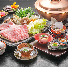 旬の食材と上質な肉を組み合わせた各種コース◎