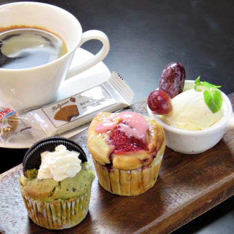 谷根千 Az Cafe 千駄木 カフェ スイーツ ホットペッパーグルメ