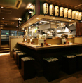 カウンターもございます。お仕事終わりの一杯にも◎お一人様のご来店も大歓迎です♪