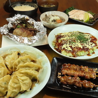 香ばしい合鴨串と、素材を活かした創作鶏料理