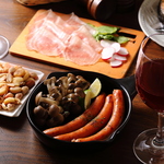 【虎ノ門駅徒歩5分】大人の隠れ家モダンダイニングで肉食べ放題とお得な飲み放題を満喫