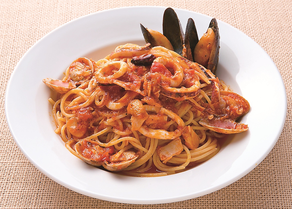 魚介の風味とトマトソースがベストマッチ！ペスカトーレ