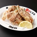 特製の漬けダレ、揚げる温度、揚げ方にこだわった「若鶏の唐揚げ」♪カリッとジューシーな自信作！