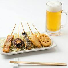 熱々のたこ焼き・串カツはテイクアウトもできます！