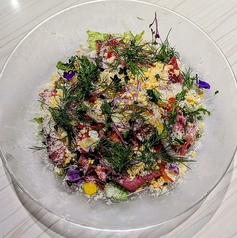 黒毛和牛のローストビーフサラダ