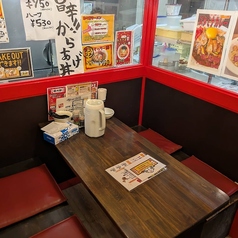 ご家族におすすめの4名テーブル席！【居酒屋/ランチ/稲沢/中華/飲み放題/北名古屋/北名古屋市/ラーメン/忘年会/新年会/辛い/餃子】
