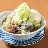 酒がすすむ名物料理充実