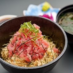 マグロたたき丼(小盛り)