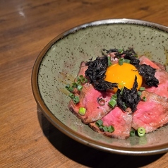 月見ローストビーフ丼