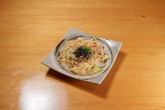 塩焼きそば/ブタキムチウドン/焼きうどん