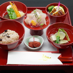 お食い初め膳