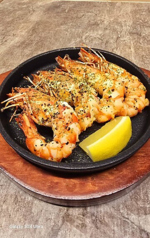 有頭エビの鉄板焼き
