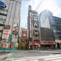 YAKINIKUEN 忍鬨 焼肉園にんぐ 大阪梅田店の外観2