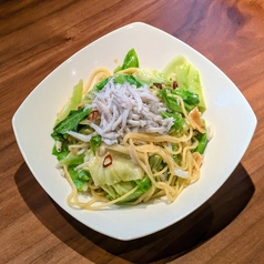 しらすと春キャベツのペペロンチーノ