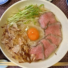 ローストビーフ卵かけ冷麺