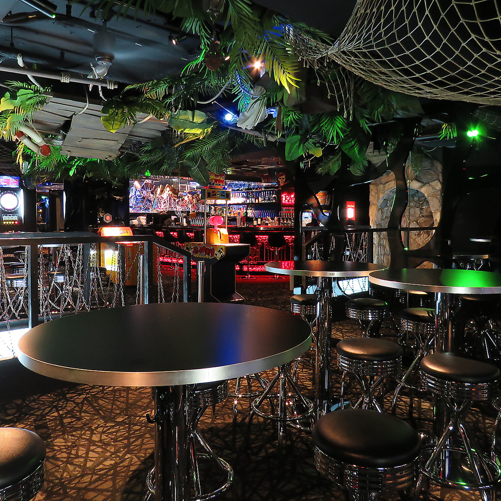 約１５０席のフロアにはワクワクする仕掛けがたくさん！