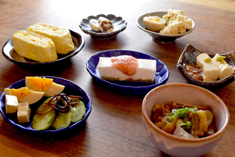 京都宇治駅　徒歩５分 カウンターのスタンディング日本酒バー 日本酒家「溝口さんち」