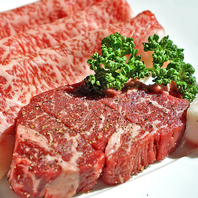 全国各地からこだわりの食材を仕入れています