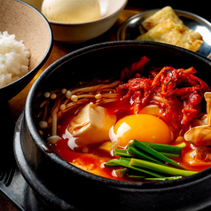 名物スンドゥブチゲ
