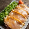 料理メニュー写真 地鶏たたき葱まみれ【日向夏ポン酢】