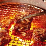 お得な焼肉食べ放題は3718円(税込)～！おいしいお肉でお腹も心もいっぱいに満たされること間違いなし