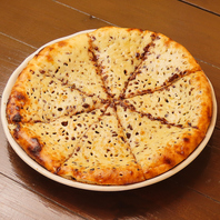 ナンが豊富♪地元コラボで大人気！ブラックサンダーナン