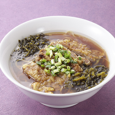 揚げ豚肩ロース高菜ラーメン