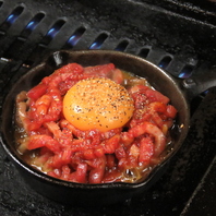 -三郎名物-焼きユッケ