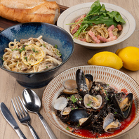 彩り鮮やかな料理をお楽しみください！