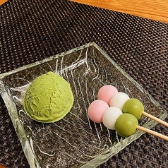 抹茶アイスとプチ3色団子