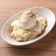 半熟卵のポテトサラダ