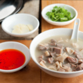 料理メニュー写真 めずらしい中国家庭の味『ラムのモツスープ』