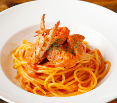 渡り蟹のトマトクリームパスタ