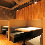 【テーブル席】すすきの駅から徒歩1分の海鮮居酒屋！カジュアルな飲み会などにもオススメ。