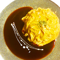 当店の名物料理【究極のオムライス】