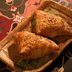 ラムチョップのサムサ(2pcs)