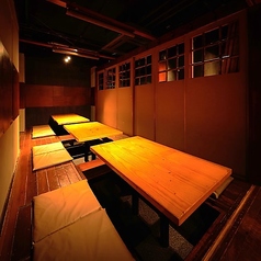 最大10名様個室。7名様からご案内いたします。ご予約でお席の確保が確実です♪各種ご宴会に最適な飲み放題付コースはリーズナブルなコースから豪華内容のコースまで豊富にご用意！ご予約・ご相談承ります！お気軽にお問合せ下さい☆ 