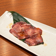 島豚タン