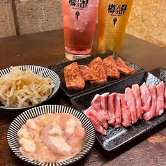 モツ焼屋ヒヅメボーイのコース写真