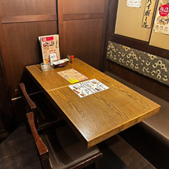 ソファのテーブル席もございます。